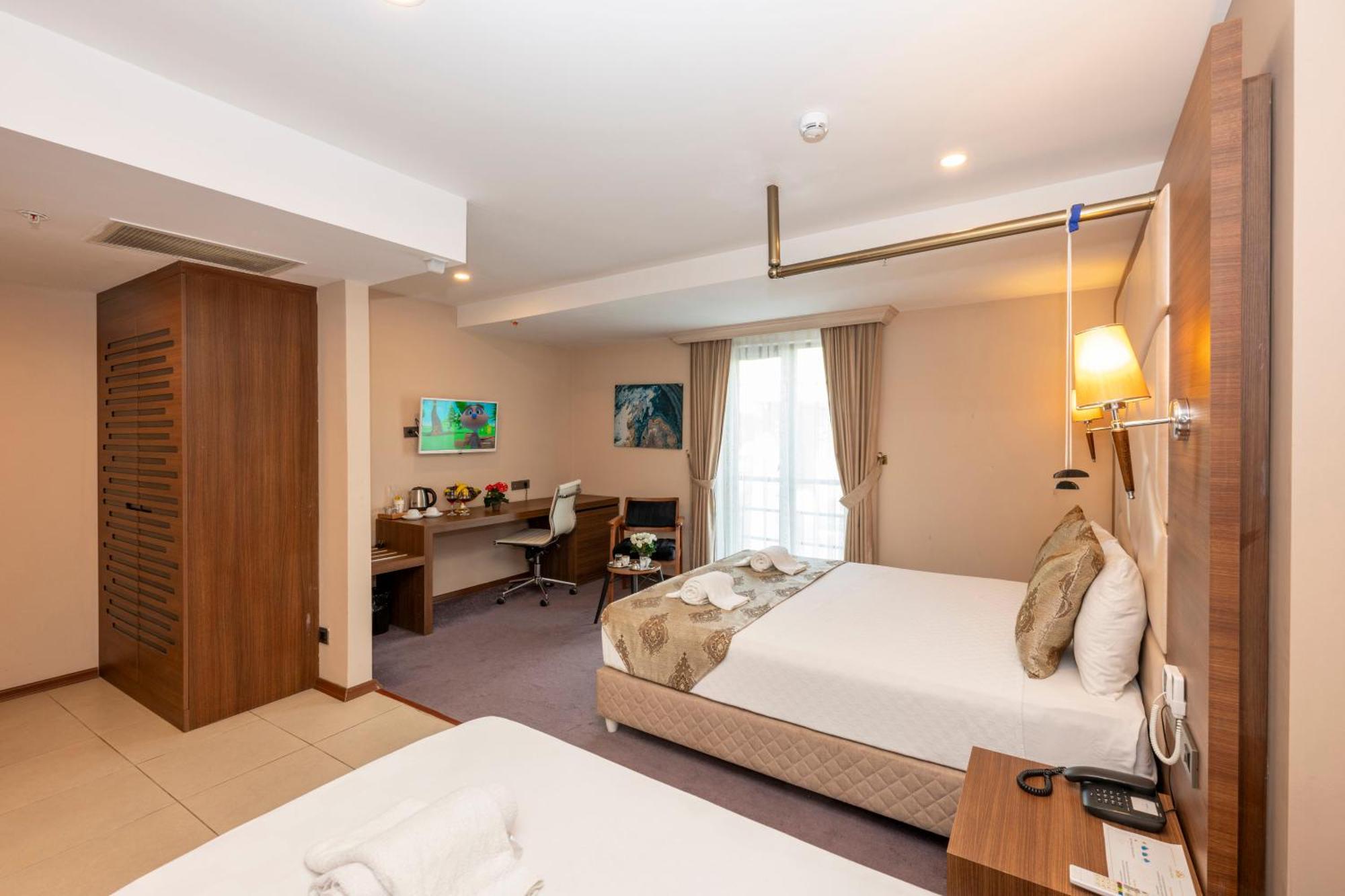 Litros Hotel & Spa Istanbul Bagian luar foto