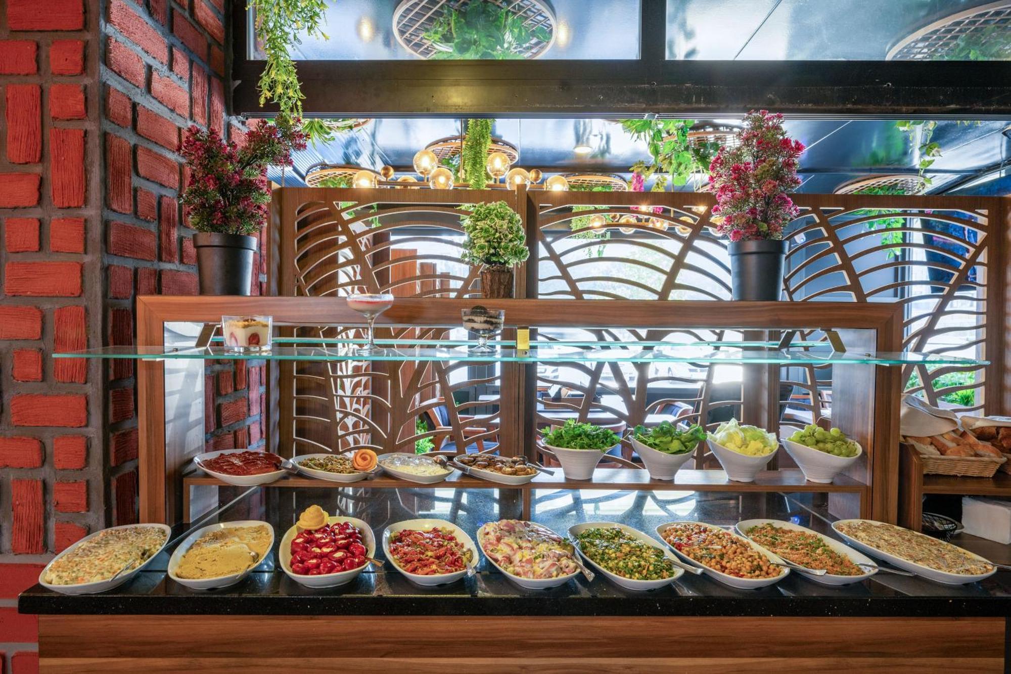Litros Hotel & Spa Istanbul Bagian luar foto